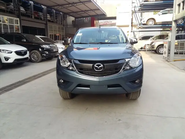 Mazda Bt-50 2.2l: Chi Tiết Phiên Bản Xe Bán Tải Đáng Chú Ý