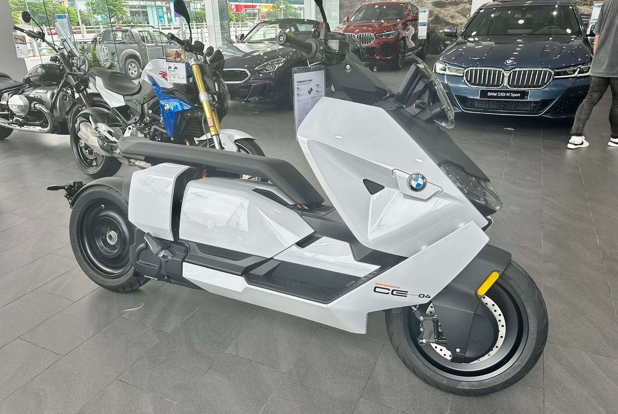 Xe máy điện BMW: Bước chuyển mình ngoạn mục của hãng xe Đức trong kỷ nguyên xanh 3 xe máy điện bmw - Hình 3