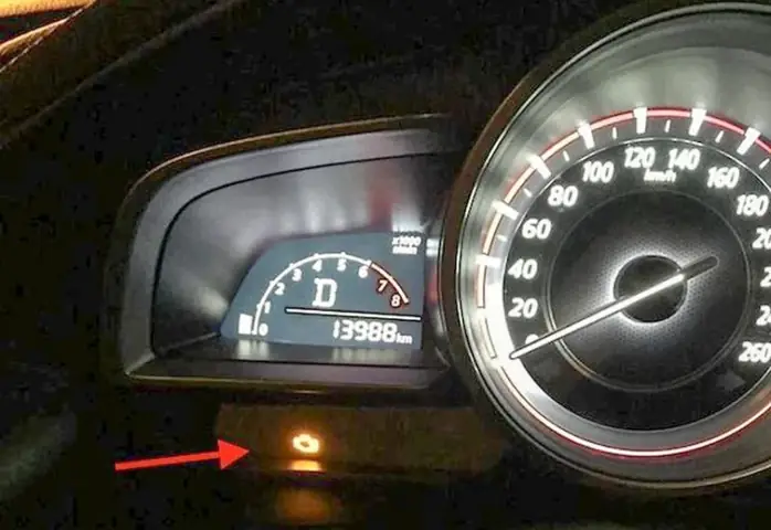 Xe Mazda 3 Bị Lỗi Cá Vàng: Nguyên Nhân, Dấu Hiệu Nhận Biết Và Cách Sửa Chữa Hiệu Quả
