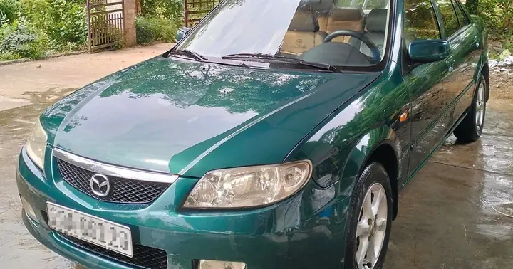 Mazda 323 Đời 1988-1990 Màu Ghi: Cái Nhìn Toàn Diện Cho Người Yêu Xe Cũ