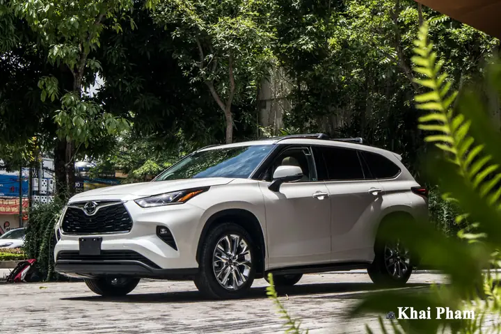 Xe Toyota Highlander – Tổng Quan Chi Tiết Về Mẫu Suv Hạng Sang Hiện Đại Xe Toyota Highlander – Tổng Quan Chi Tiết Về Mẫu Suv Hạng Sang Hiện Đại