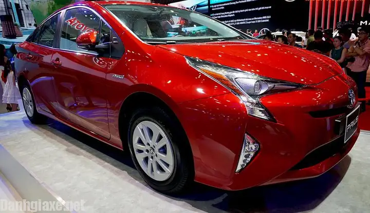 Toyota Prius – Biểu Tượng Của Công Nghệ Xe Hybrid Và Tương Lai Bền Vững Toyota Prius – Biểu Tượng Của Công Nghệ Xe Hybrid Và Tương Lai Bền Vững