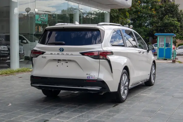 Xe Toyota Sienna: Tổng Quan, Tính Năng Và Lợi Ích Cho Gia Đình Xe Toyota Sienna: Tổng Quan, Tính Năng Và Lợi Ích Cho Gia Đình