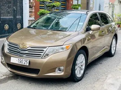 Xe Toyota Venza: Tất Cả Những Gì Bạn Cần Biết