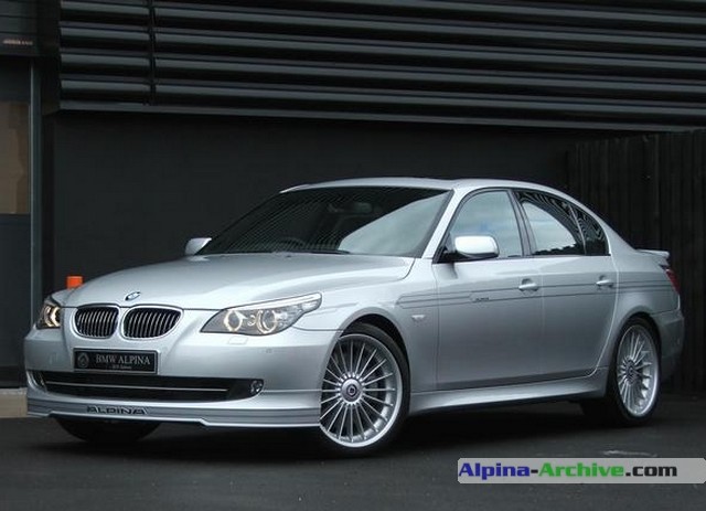 BMW 512i: Huyền Thoại Động Cơ 12 Xi-Lanh Từng Làm Nên Lịch Sử 1 bmw 512i - Hình 2