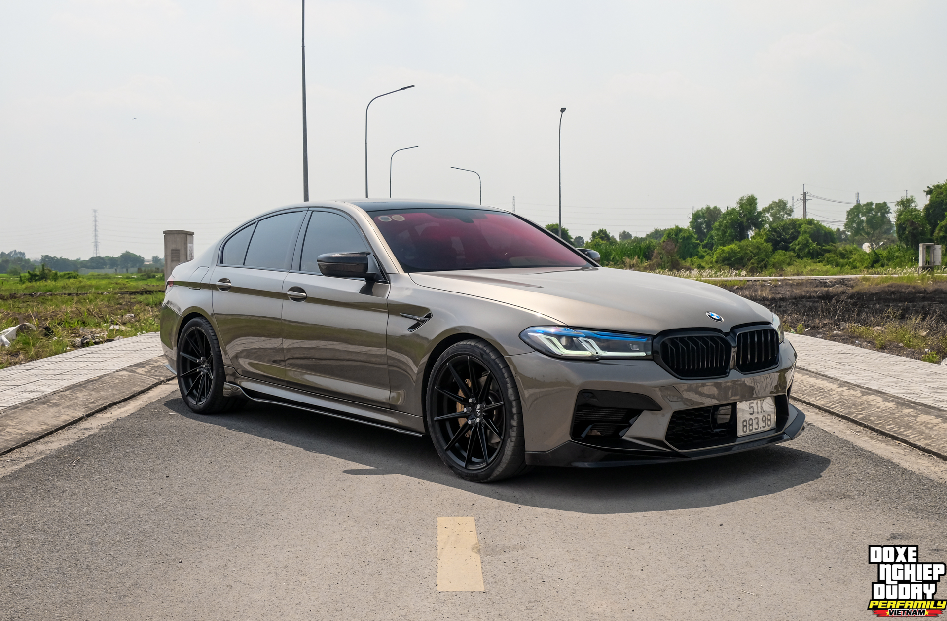 BMW 520i Độ: Nâng Tầm Đẳng Cấp Xe Sang Đức Từ A Đến Z 4 bmw 520i độ - Hình 2