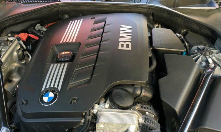 BMW 523i 2011 Horsepower: Thông Số Kỹ Thuật, Vận Hành và So Sánh Chi Tiết 1 bmw 523i 2011 horsepower - Hình 5