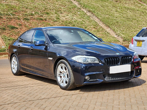 BMW 523i F10: Đánh giá chi tiết động cơ, vận hành và kinh nghiệm mua xe cũ 2 bmw 523i f10 - Hình 4