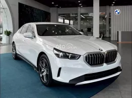 bmw 523i mới - Hình 3