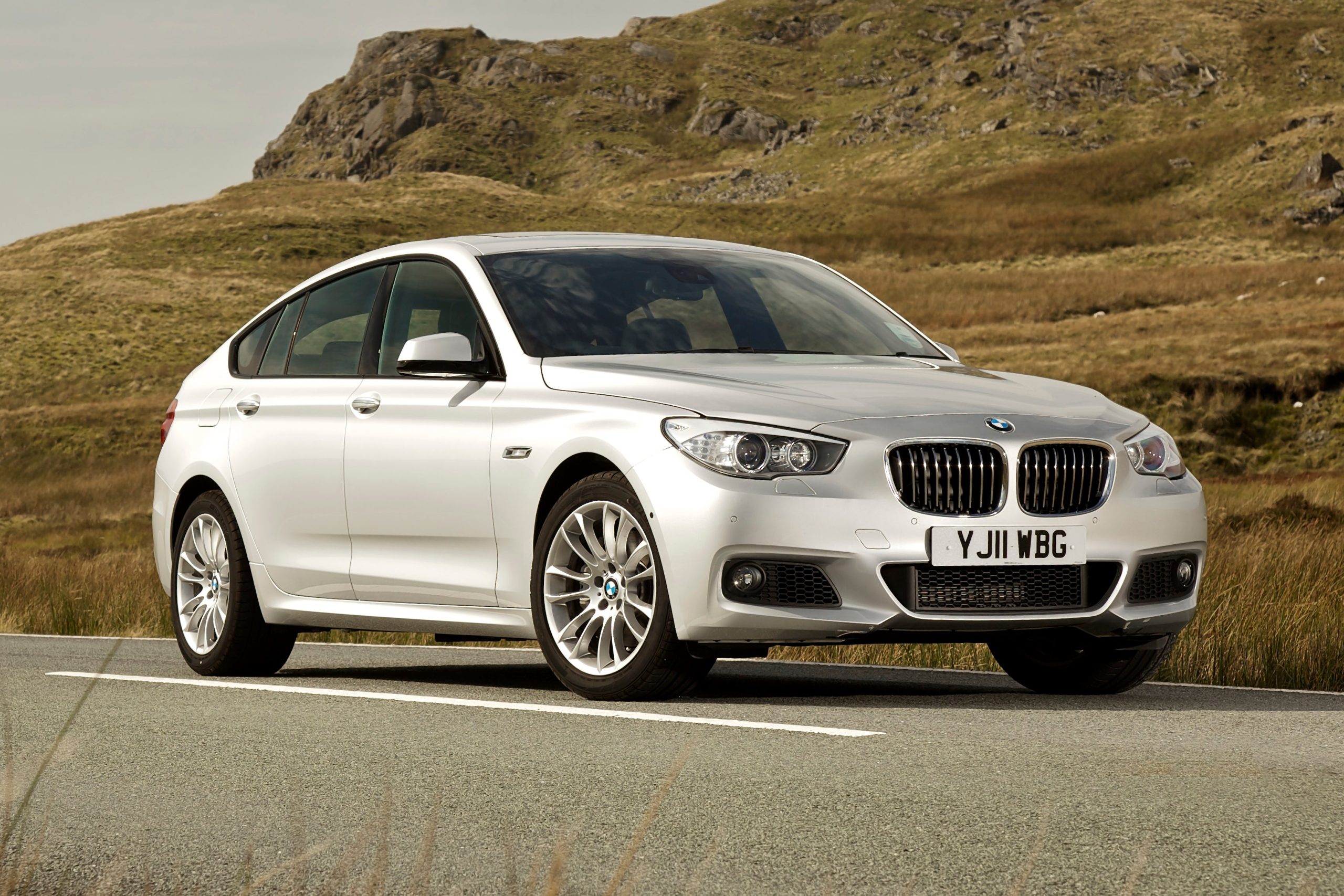bmw 525 gt - Hình 5