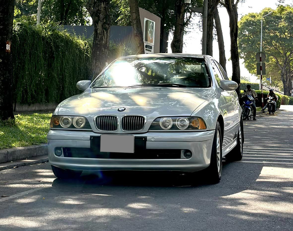 bmw 525i cũ - Hình 4