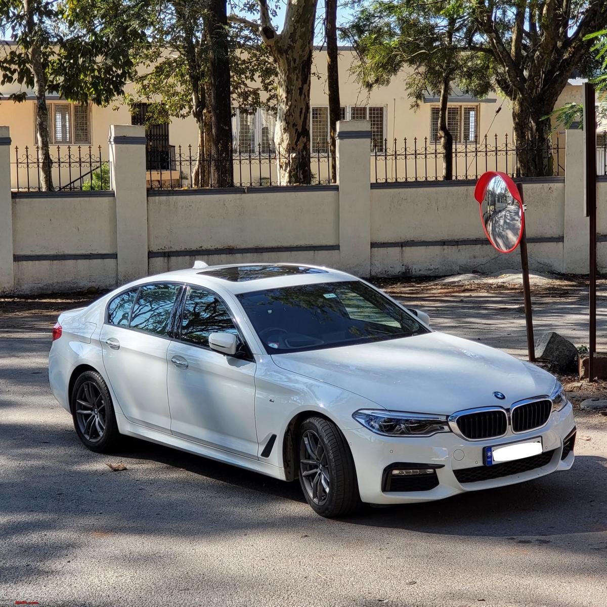 BMW 530d: Động Cơ Diesel Cao Cấp – Sức Mạnh Vượt Thời Gian 1 bmw 530d - Hình 5