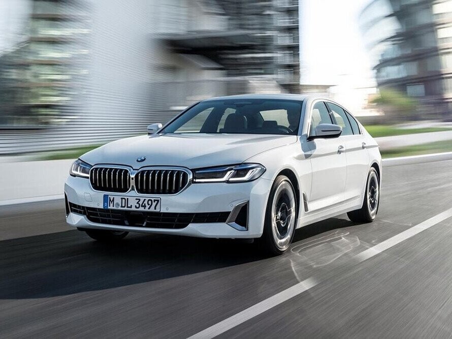 BMW 530i M Sport 2019: Đẳng Cấp Sedan Hạng Sang Trung Tâm 4 bmw 530i m sport 2019 - Hình 2