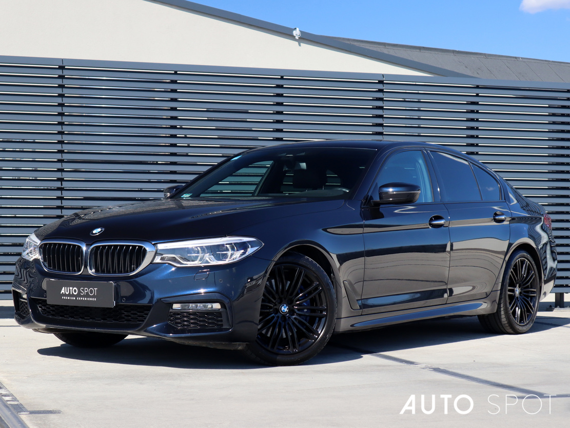 BMW 530i xDrive: Đánh Giá Chi Tiết Sedan Hạng Sang Dẫn Động Bốn Bánh 1 bmw 530i xdrive - Hình 5