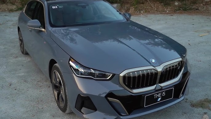 BMW 570i: Sự Thật Về Mẫu Xe Gây Tranh Cãi Trong Giới Yêu Xe 2 bmw 570i - Hình 3