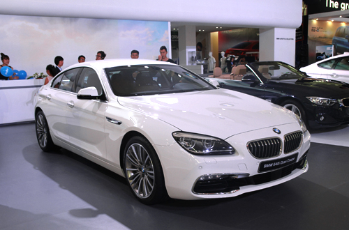 BMW 640i Giá Bao Nhiêu? Bảng Giá Chi Tiết, Đánh Giá và Kinh Nghiệm Mua Xe 2024 1 bmw 640i giá - Hình 2