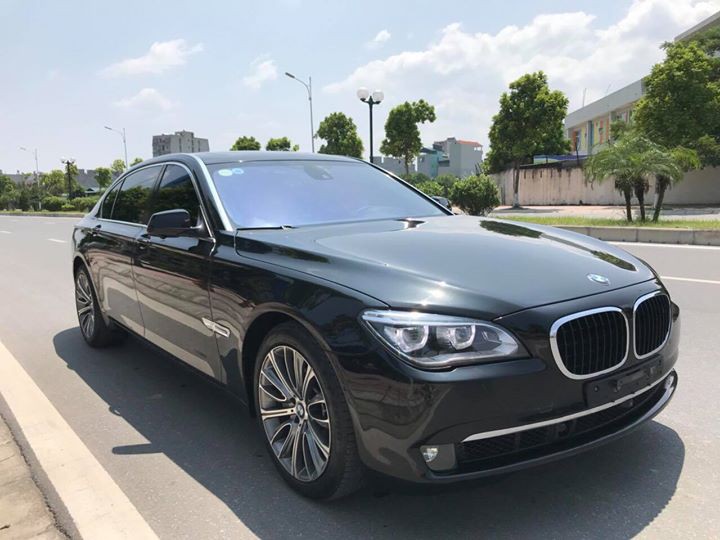 BMW 7 Series Cũ: Đẳng Cấp Xe Sang Đức Với Mức Giá Hấp Dẫn Sau Vài Năm Sử Dụng 3 bmw 7 series cũ - Hình 3