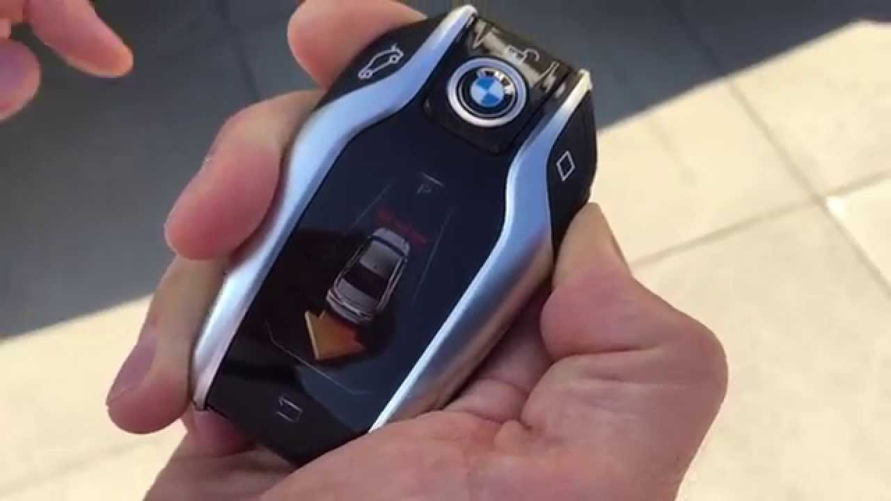 BMW 7 Series Key: Từ Chìa Khóa Cơ Đến Smart Key Cao Cấp Nhất 2 bmw 7 series key - Hình 4