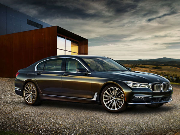 BMW 7 Series Limousine: Đỉnh Cao Sang Trọng Và Công Nghệ Dành Cho Giới Thượng Lưu 4 bmw 7 series limousine - Hình 1