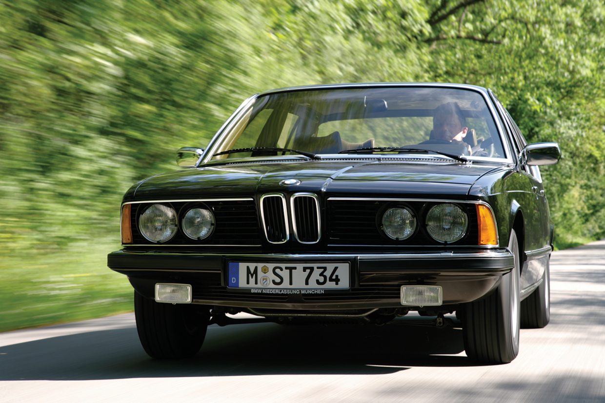 bmw 734 - Hình 1