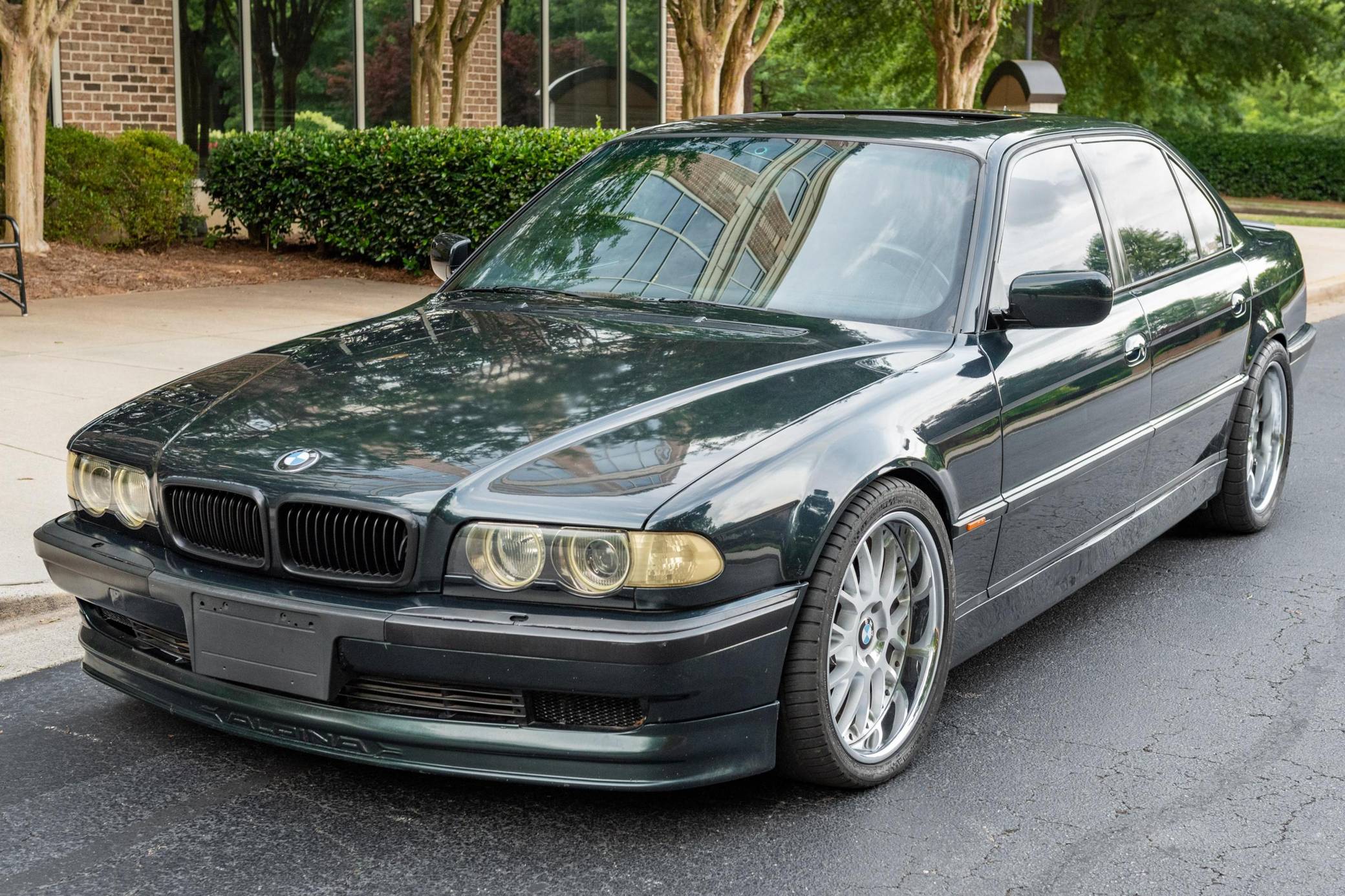 bmw 740il - Hình 3