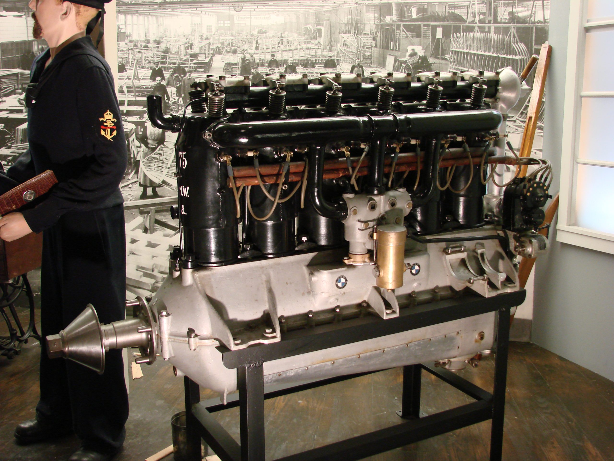 bmw aircraft engine - Hình 4