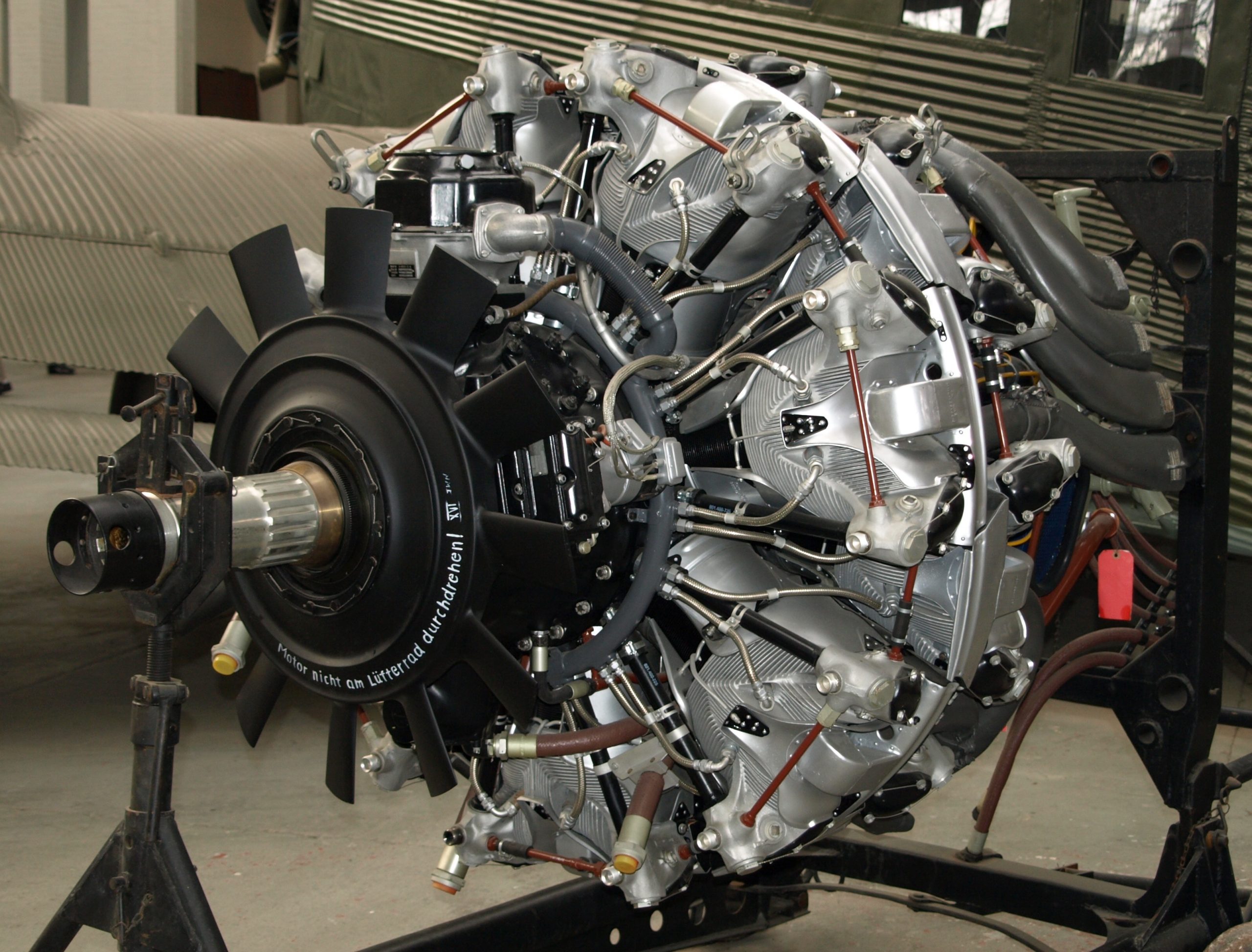 bmw aircraft engine - Hình 1