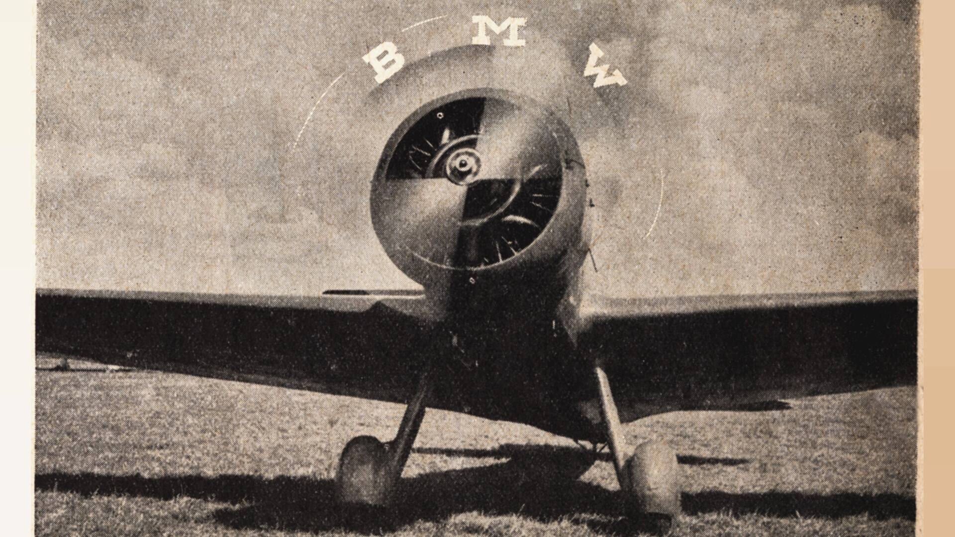 bmw airplane - Hình 1