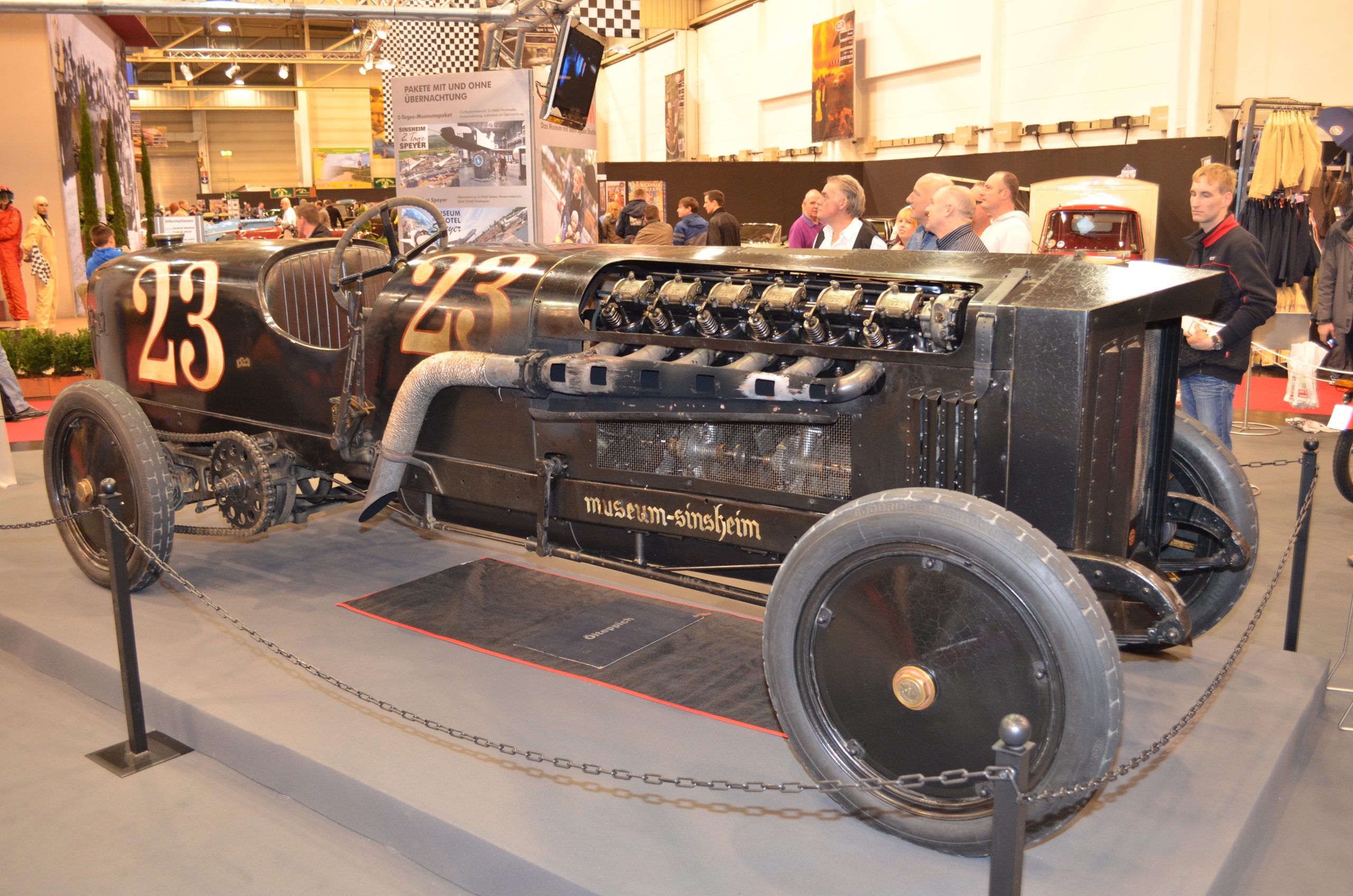 bmw brutus - Hình 1