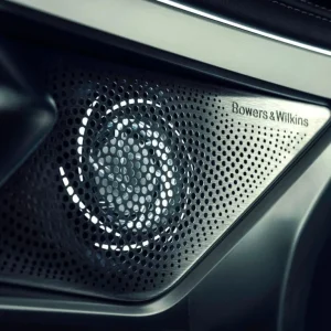 bmw b&w