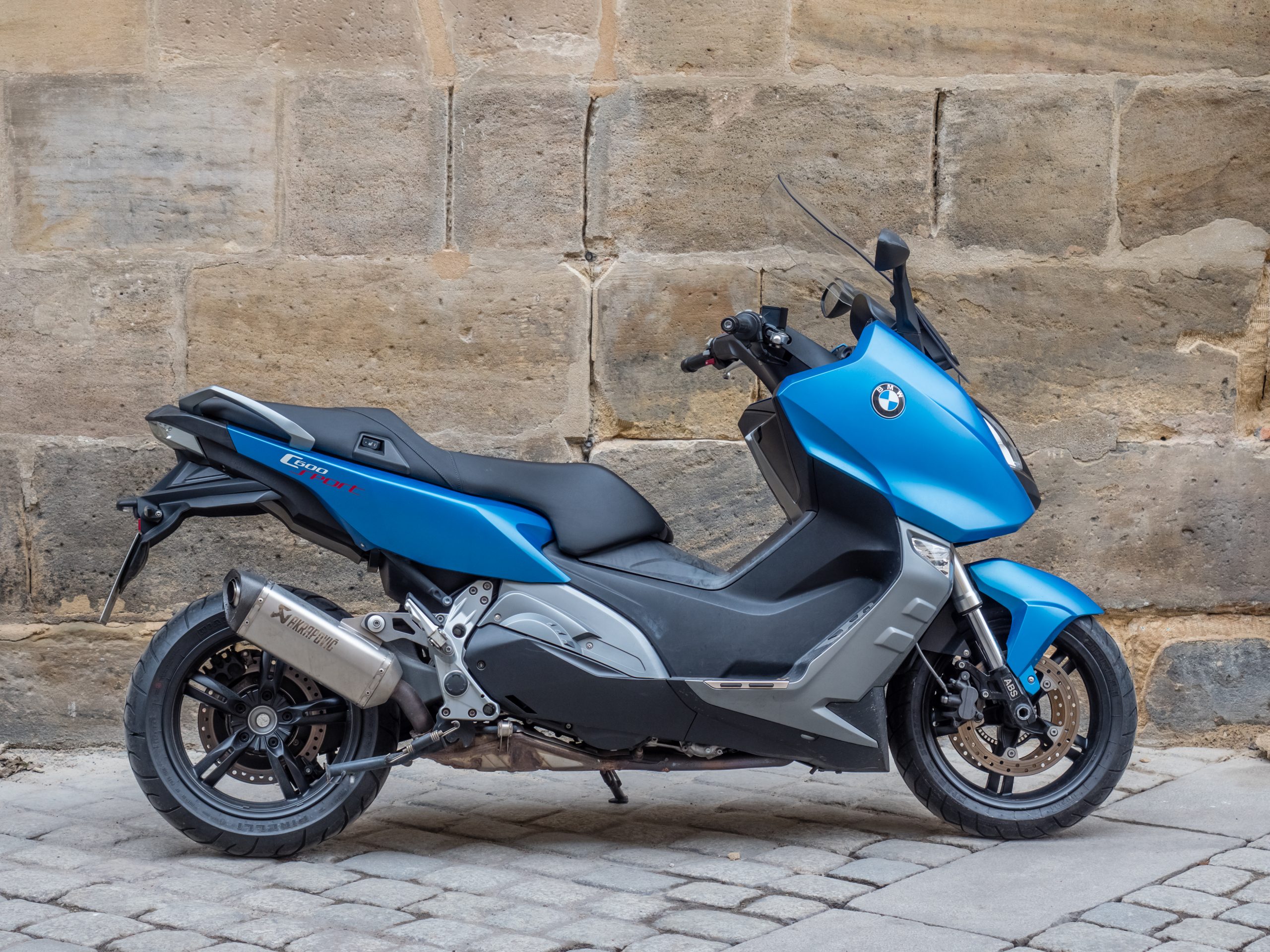 bmw c600 - Hình 2