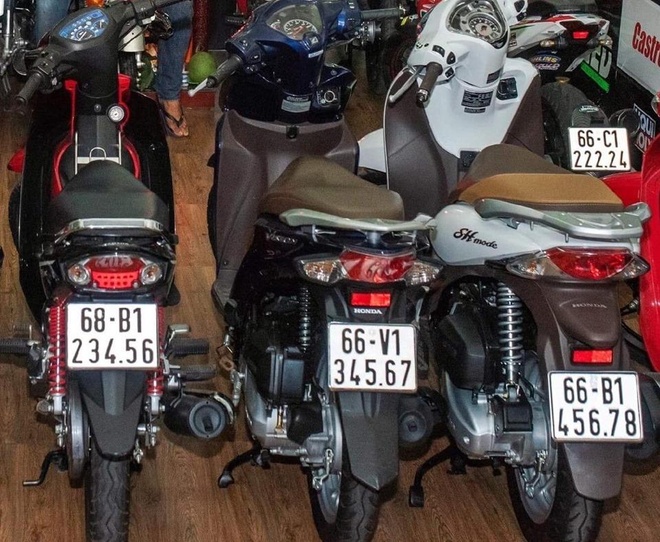 biển số xe tiến lên